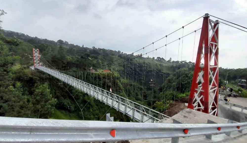 foto Jembatan Gantung Girpasang Kemalang Klaten Jawa Tengah - Nur Ahmad.